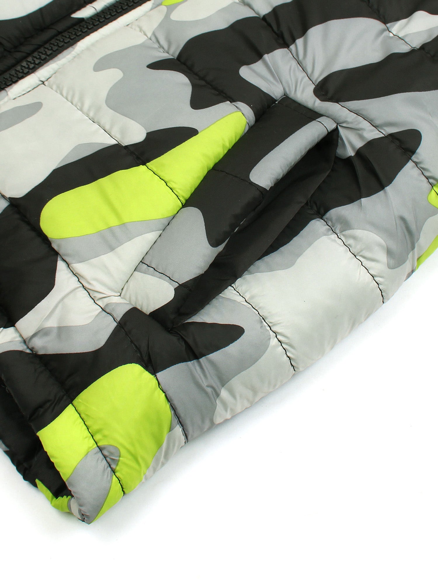 Full Sleeves Puffer Jacket Boys & Girls VJ01 Camouflage Print