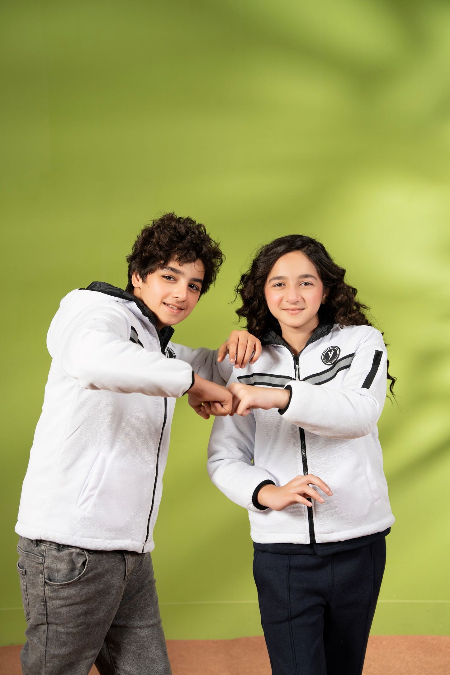 Full Sleeves Hooded Puffer Jacket Boys & Girls VJ79-A