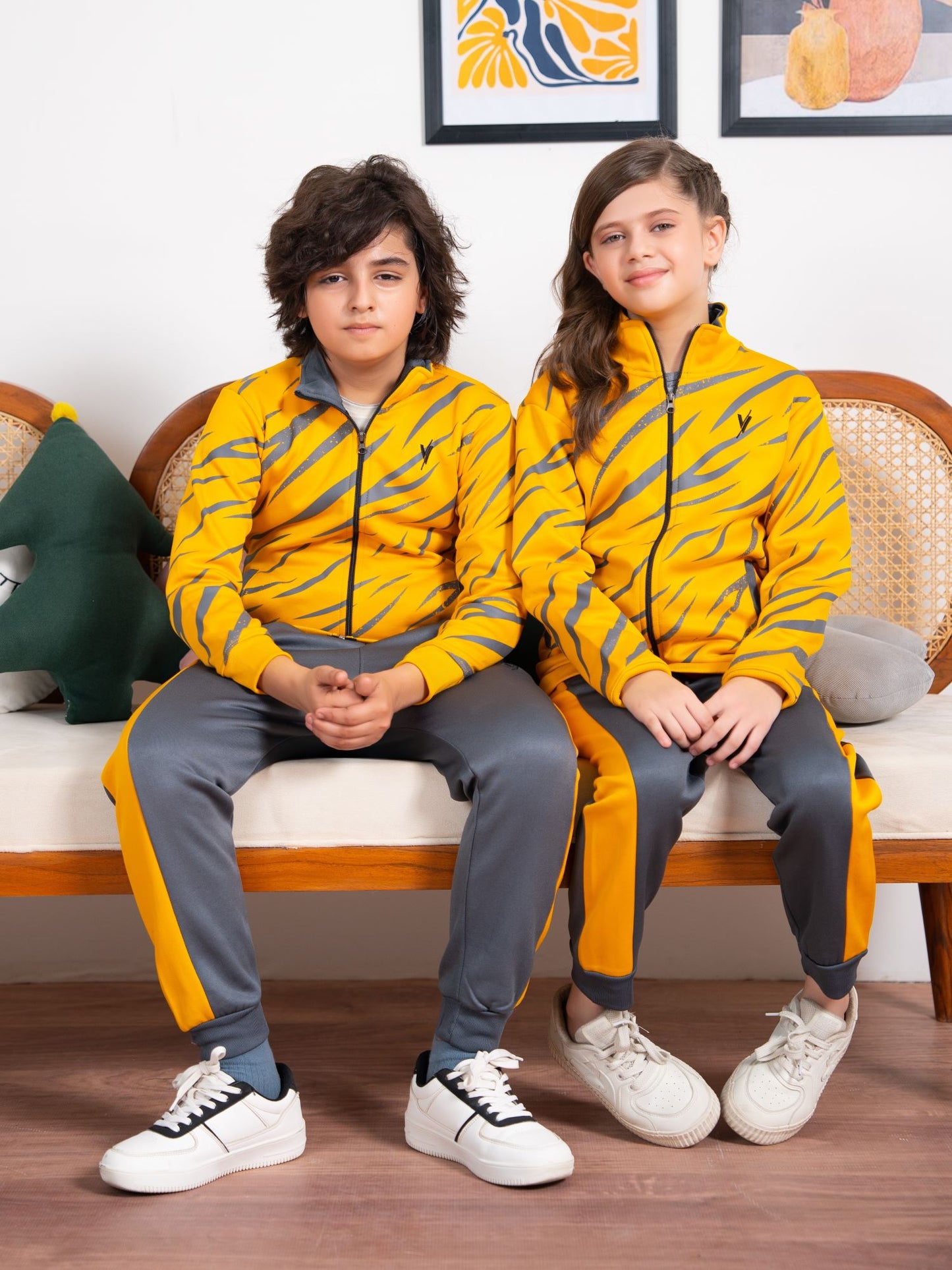 Mock Neck Tracksuit For Boys & Girls, Fleece #VWT27-B