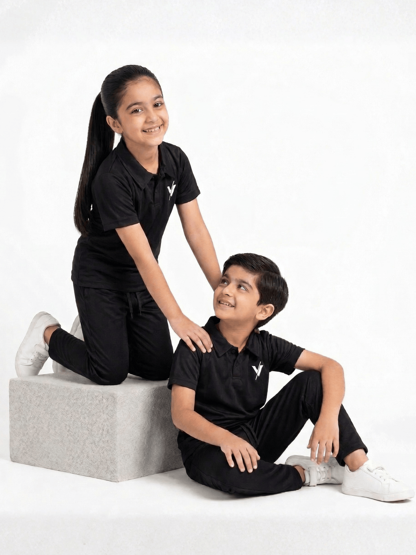 Tracksuit For Boys & Girls VST69-B