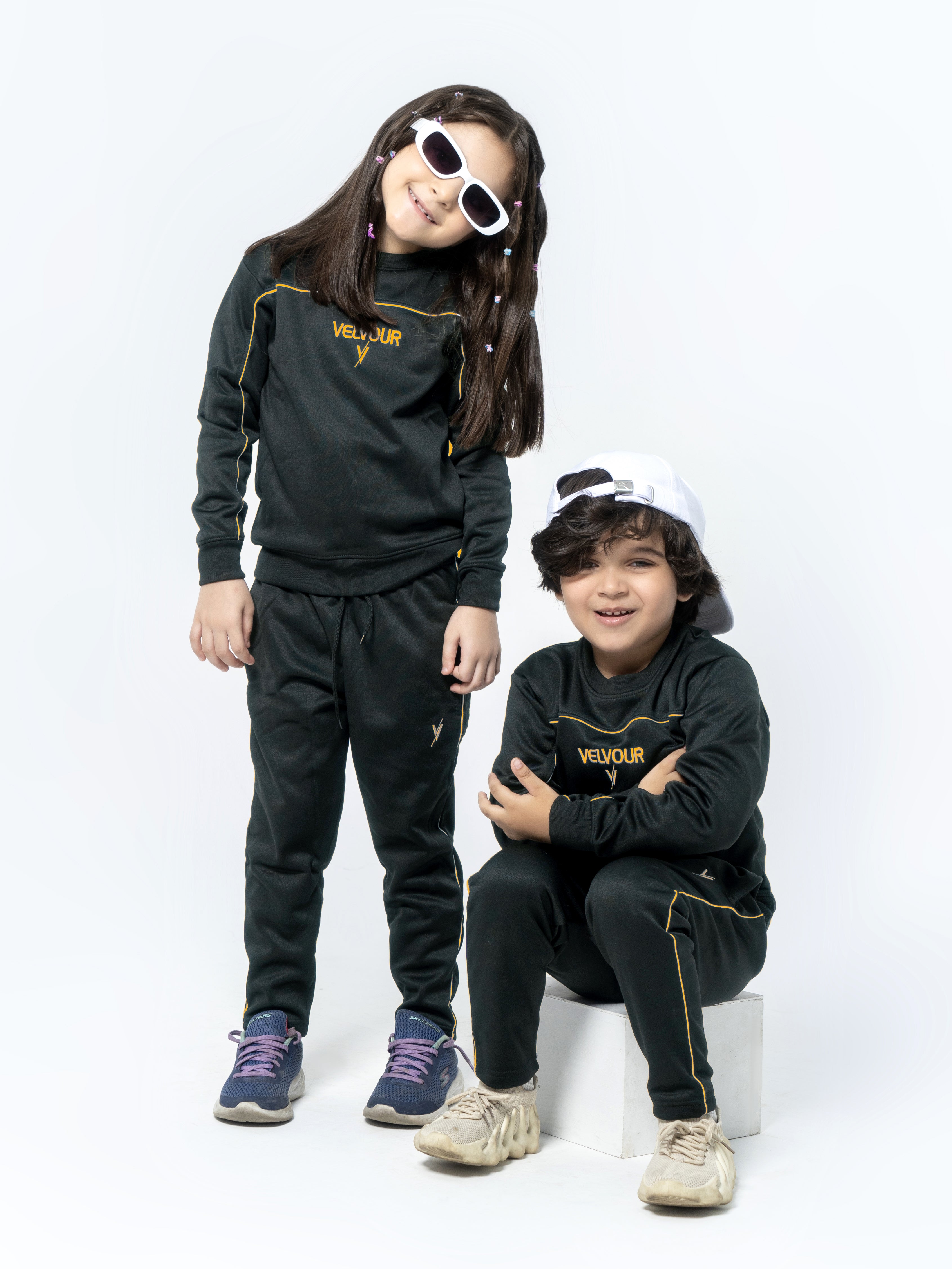 Round Neck Tracksuit For Boys & Girls, Poly Athletic Fleece #VWT01-C