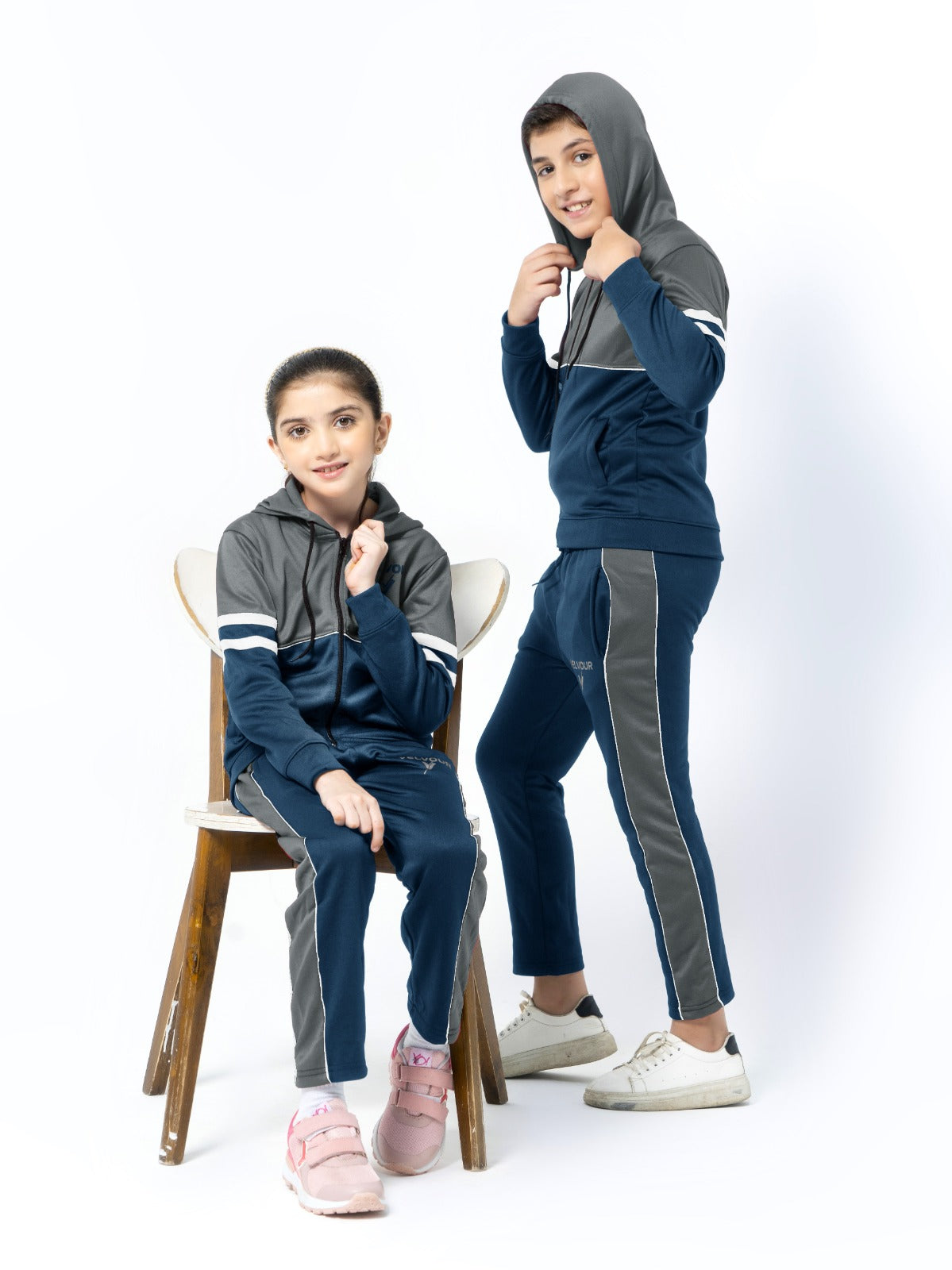 Hooded Tracksuit For Boys & Girls, Fleece #VWT08-C