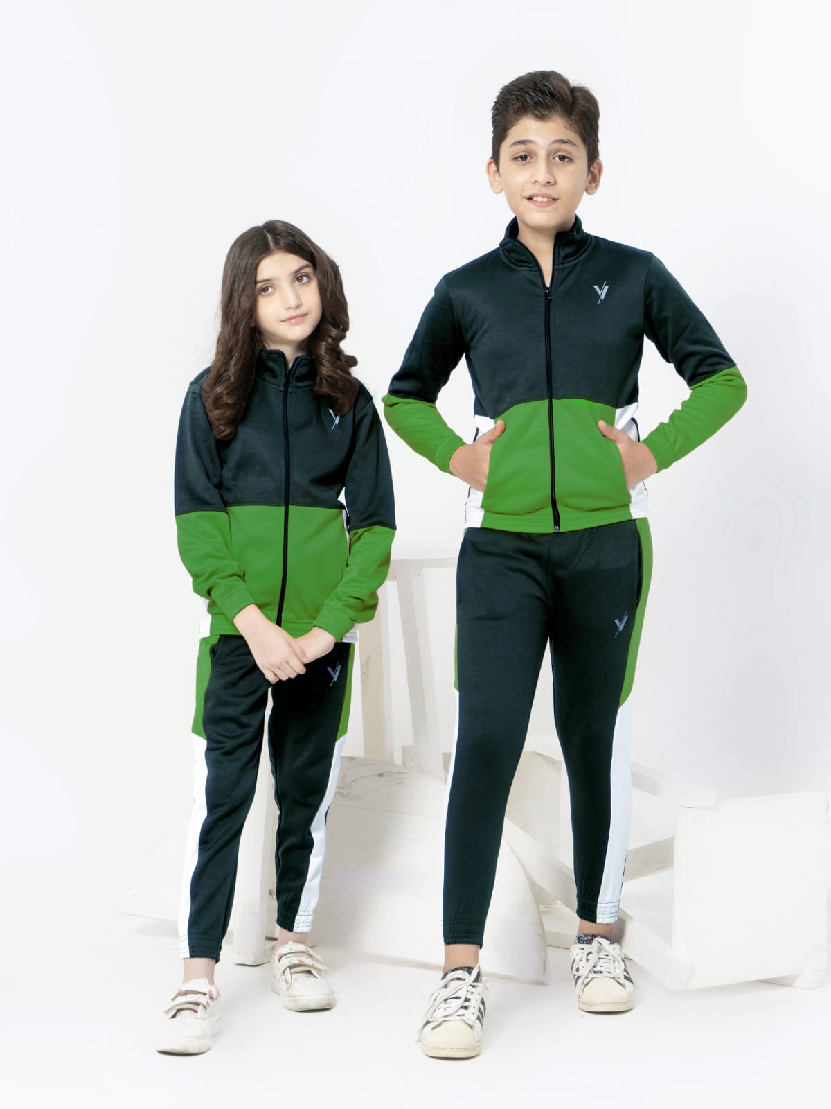 Mock Neck Tracksuit For Boys & Girls, Poly Athletic Fleece #VWT010-A