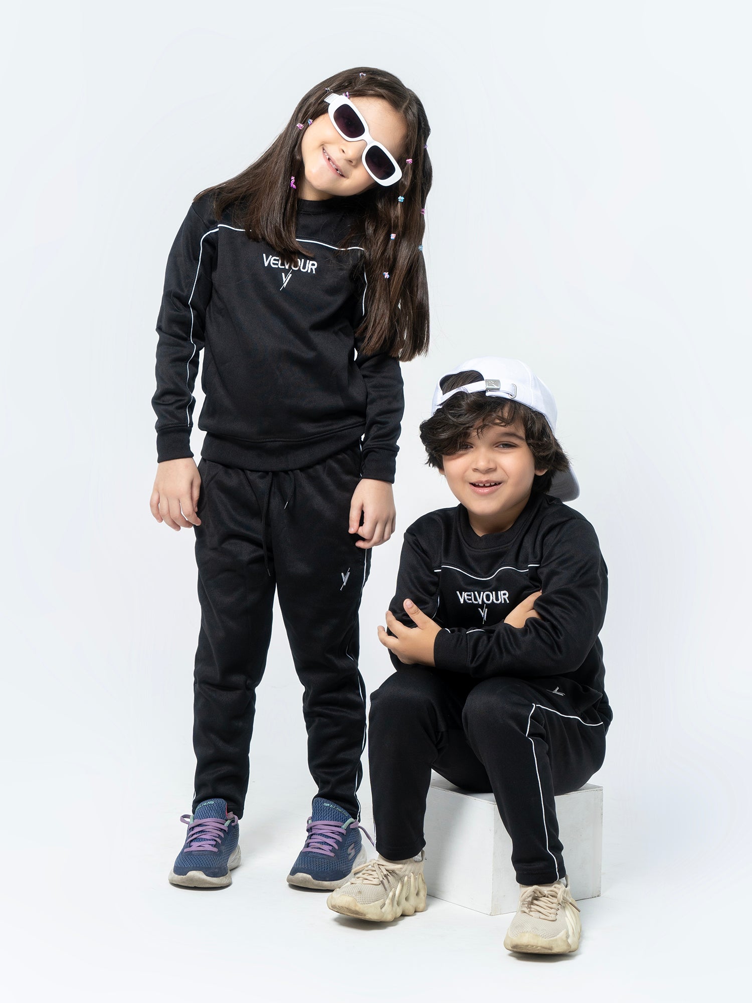 Round Neck Tracksuit For Boys & Girls, Poly Athletic Fleece #VWT01-B