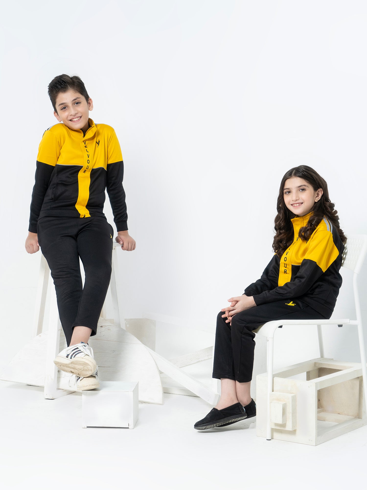 Mock Neck Tracksuit For Boys & Girls, Poly Athletic Fleece #VWT02-B