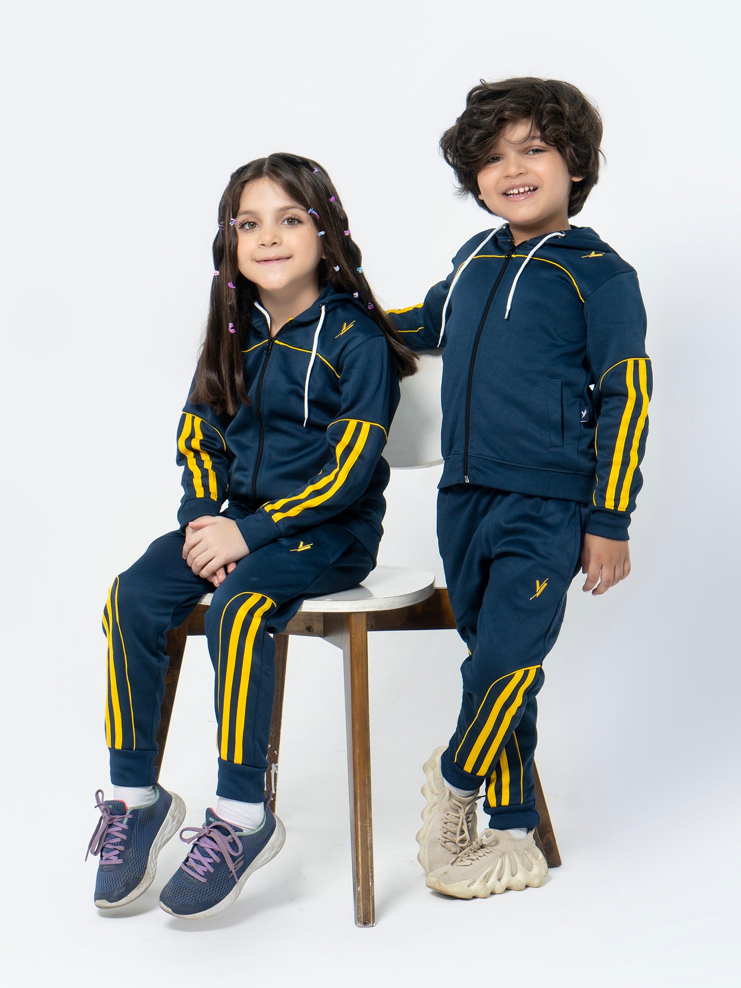 Hooded Tracksuit For Boys & Girls, Poly Athletic Fleece #VWT05-E