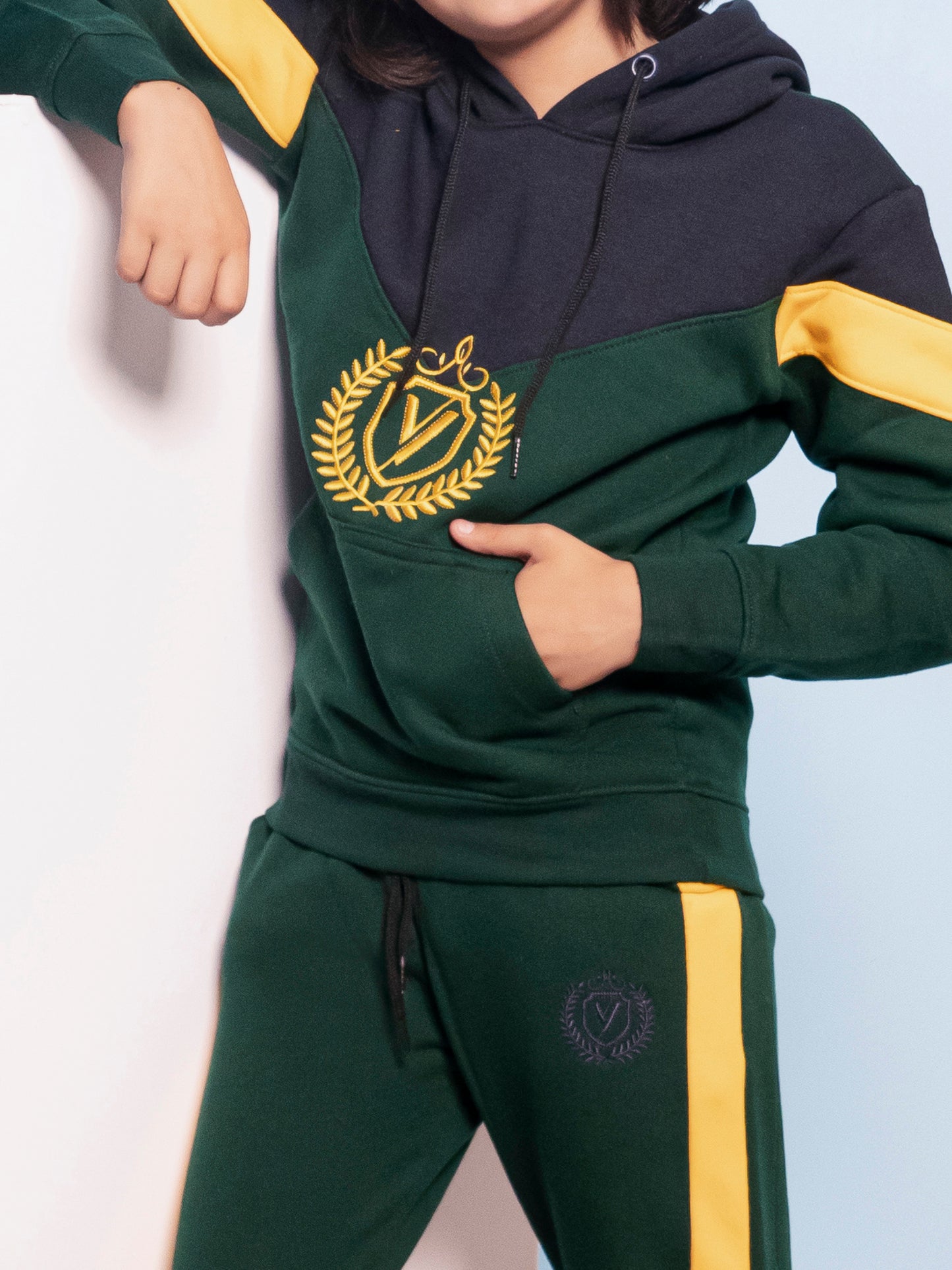 Hooded Tracksuit For Boys & Girls, Fleece #VWT37