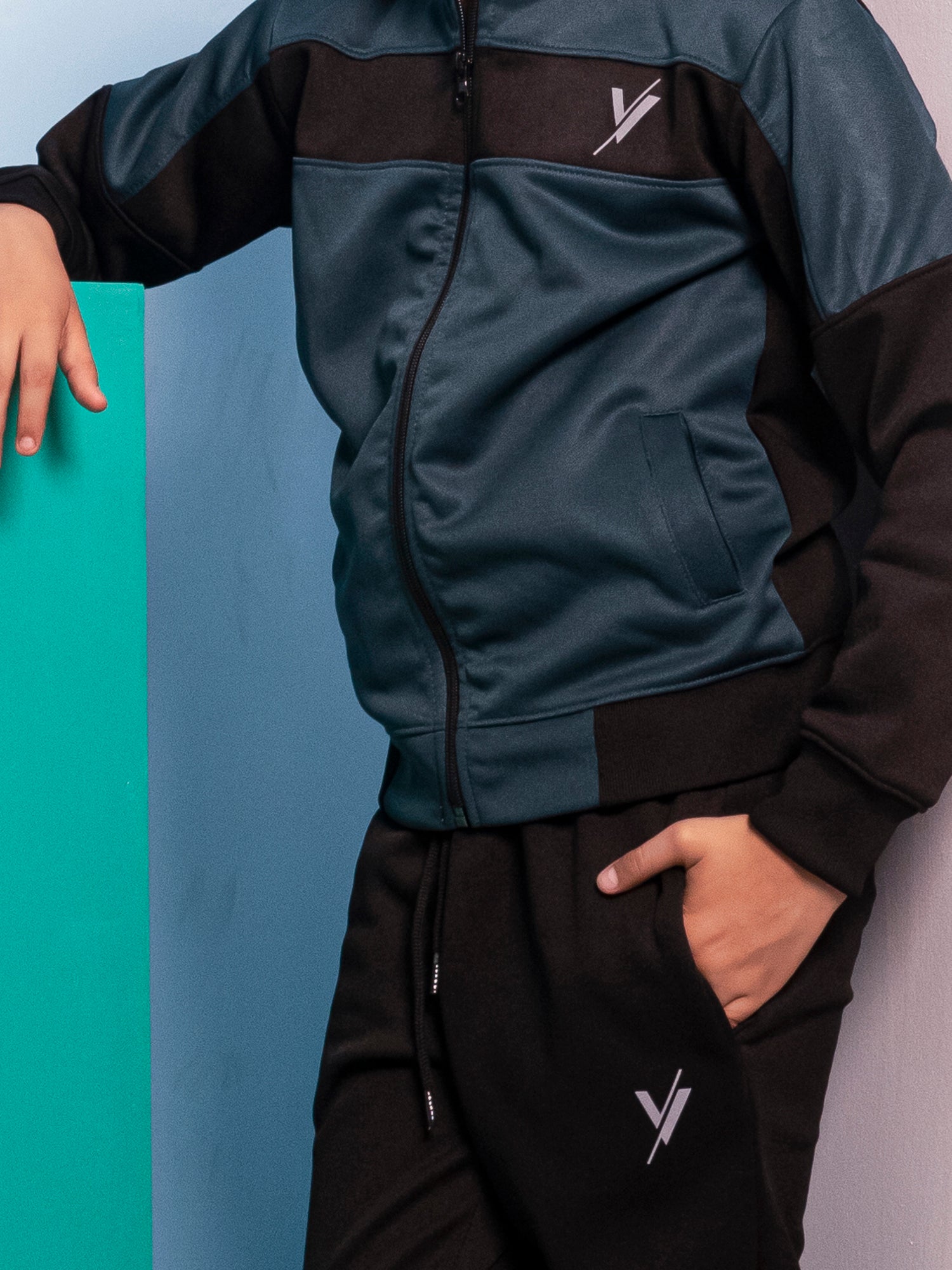 Tracksuit For Boys & Girls,Poly Athletic Fleece #VA28B