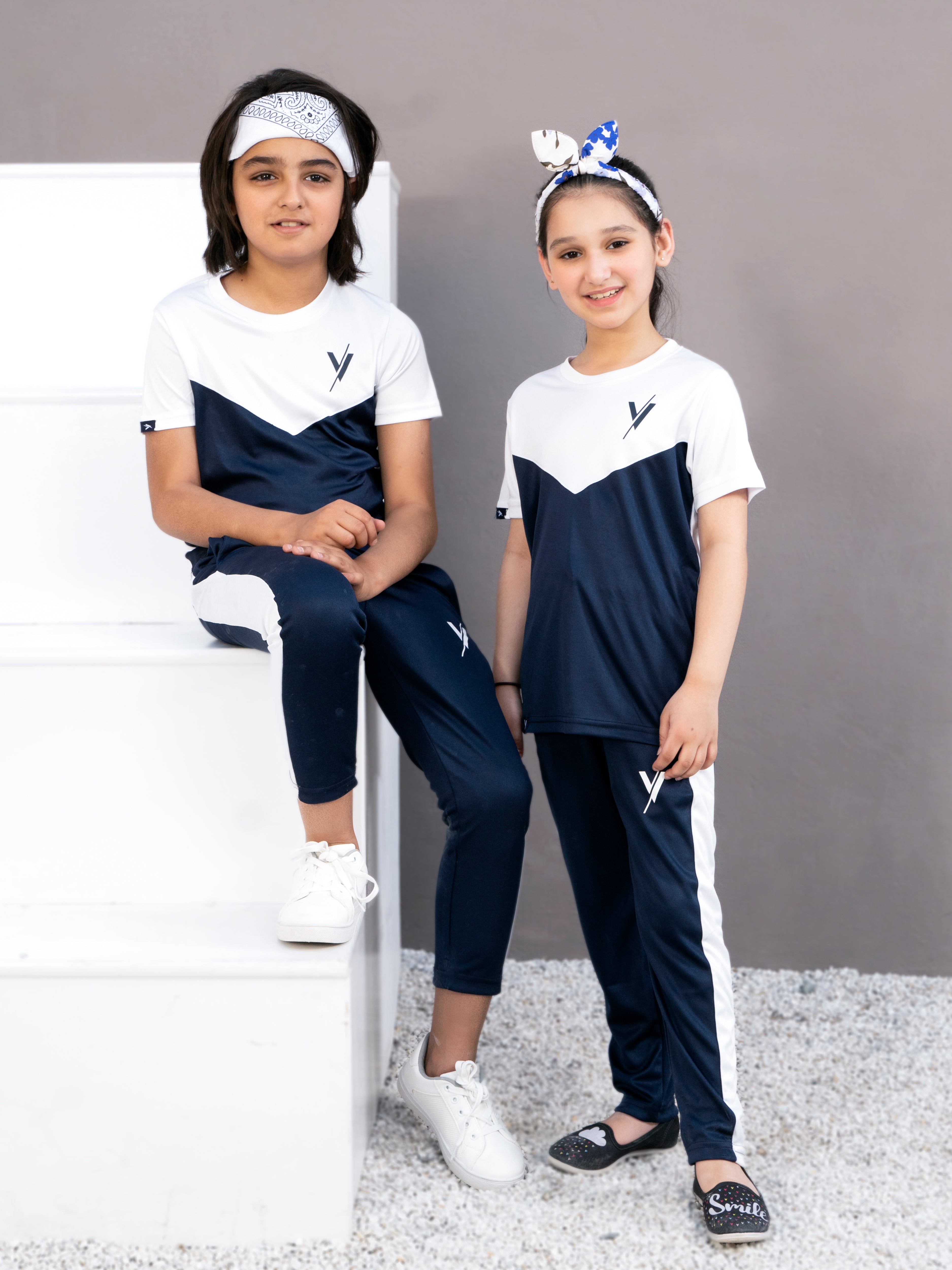 Tracksuit For Boys & Girls Poly athletic Fabric VBTS012-C White And Navy