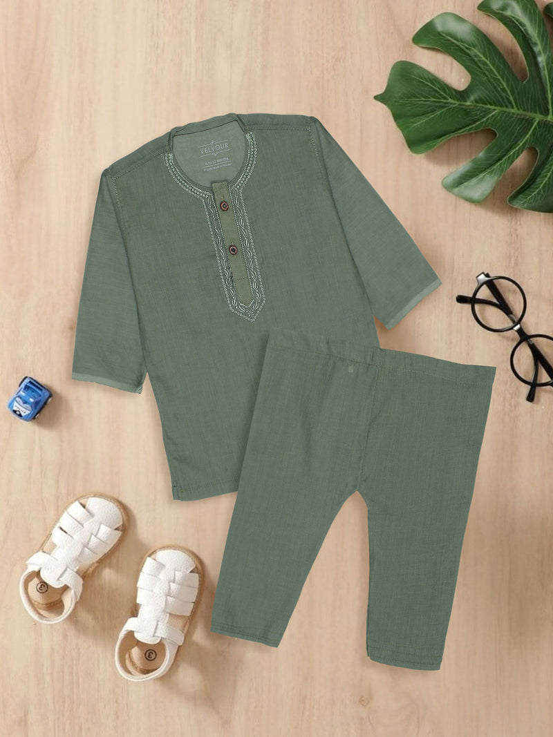 Round Neck Kurta Pajama VK011