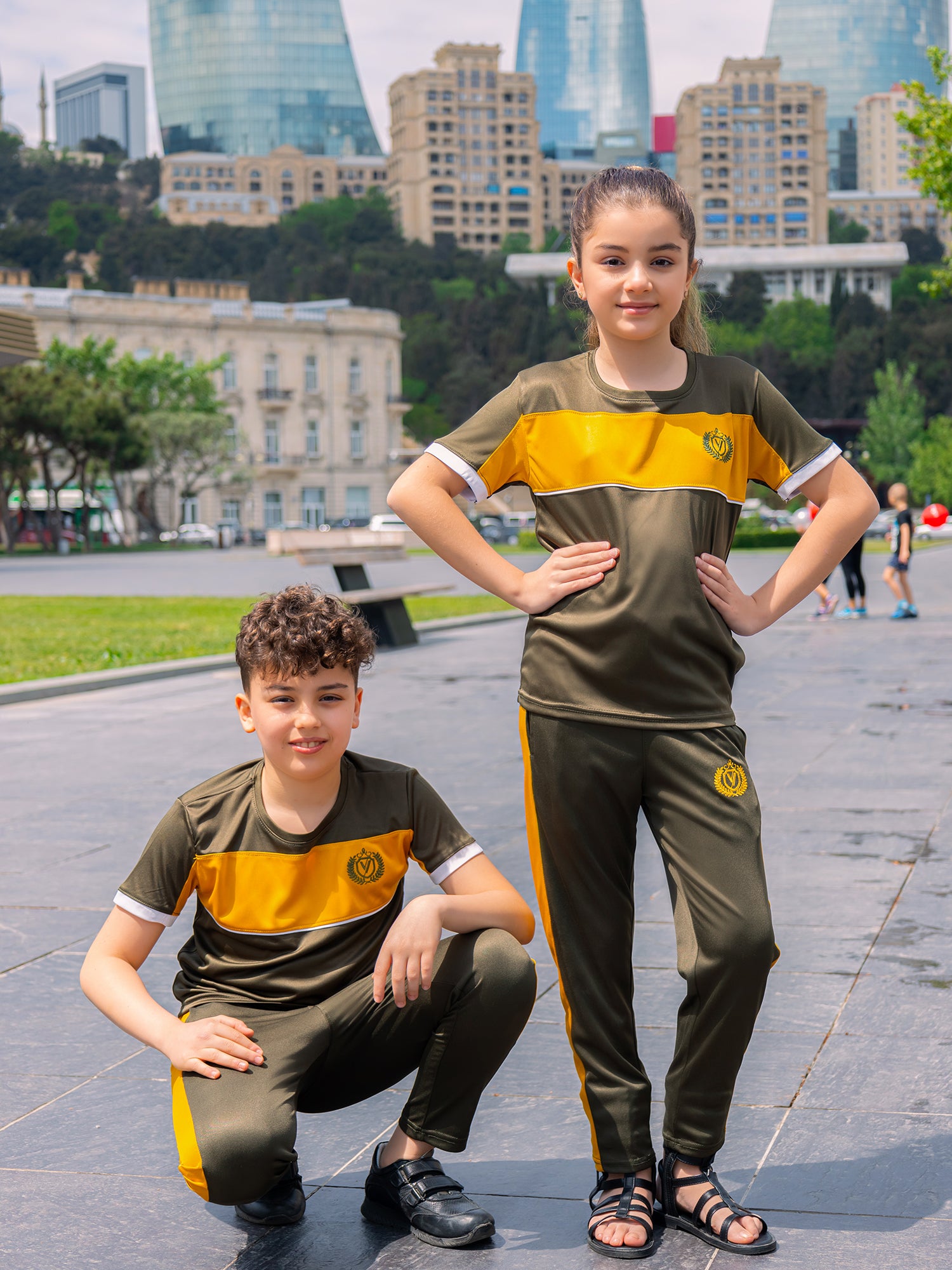 Tracksuit For Boys & Girls Poly athletic Fabric VST47-B