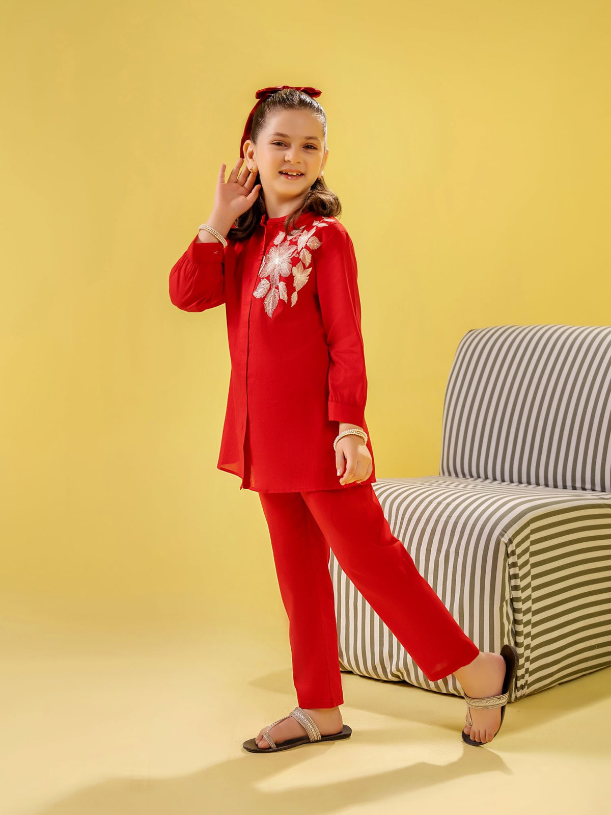 Girls Summer 2Pcs Embroidered Suit VG153-A