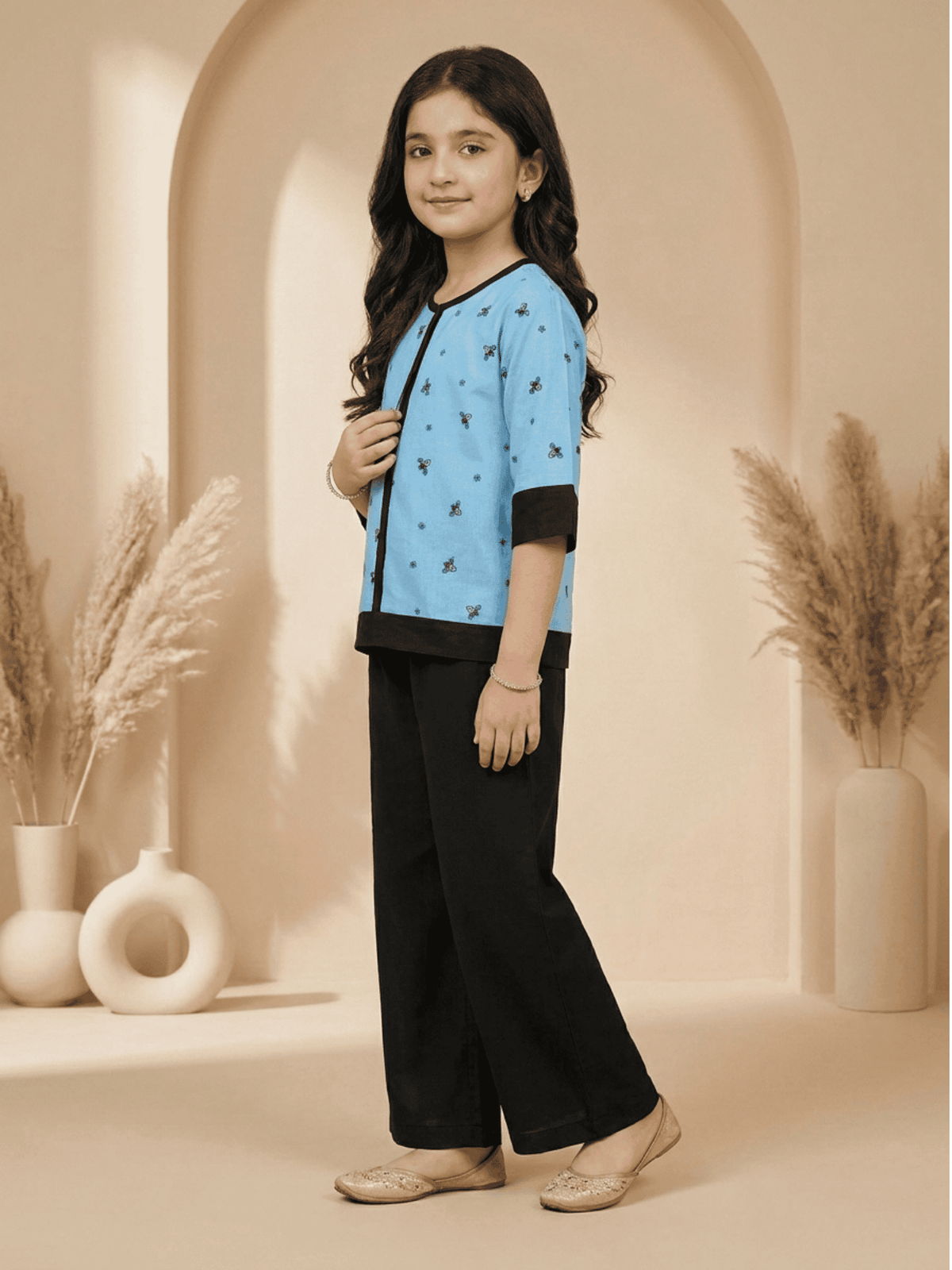 Girls Summer 2Pcs Embroidered Suit VG168-A