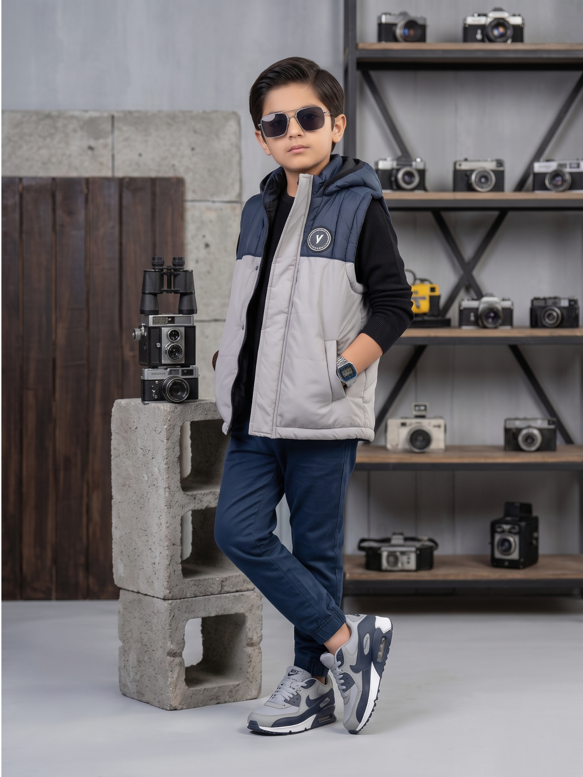 Sleeveless Hooded Puffer For Boys & Girls VJ88-B