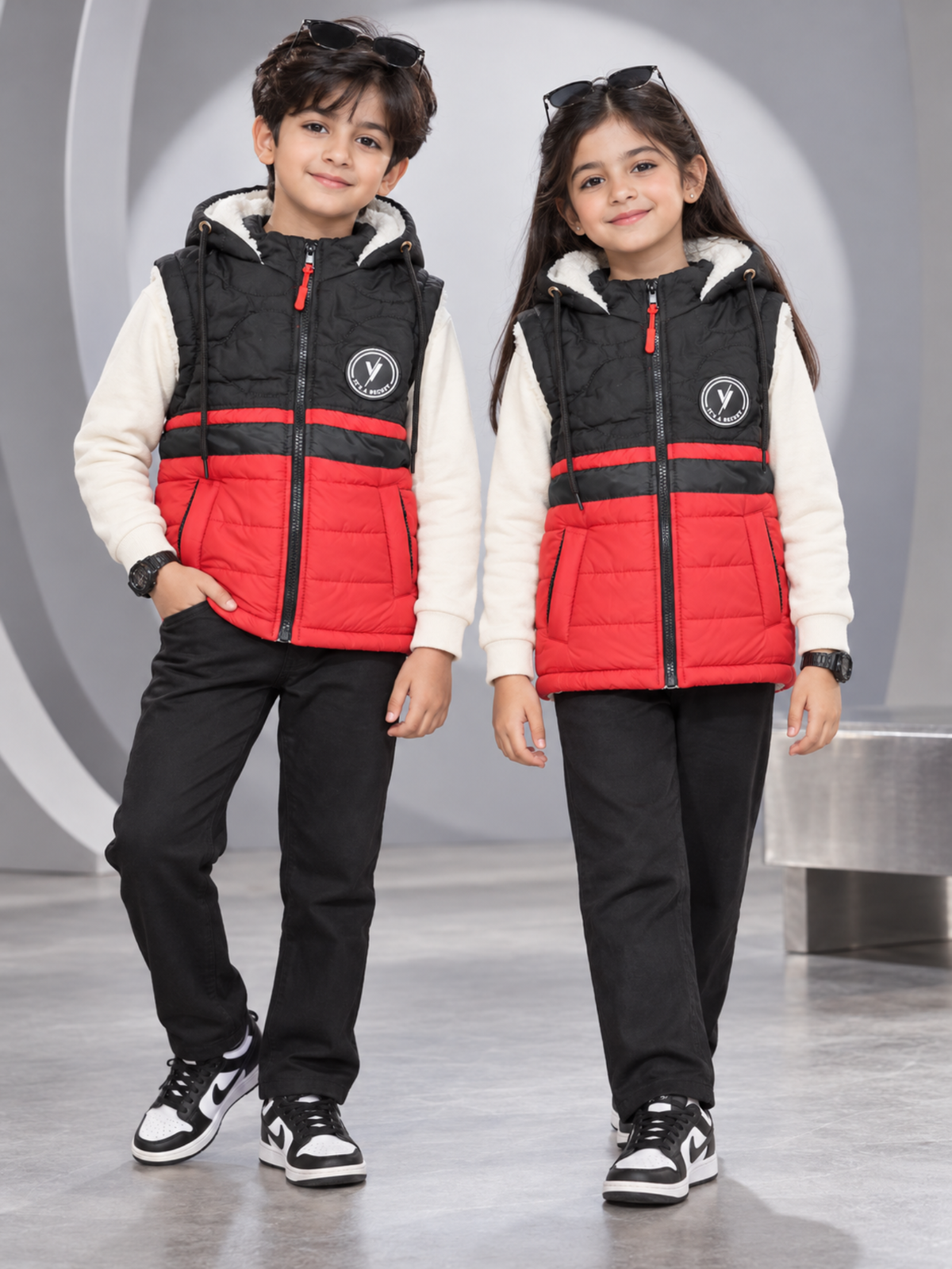 Sleeveless Hooded Gilet For Boys & Girls VJ96-B