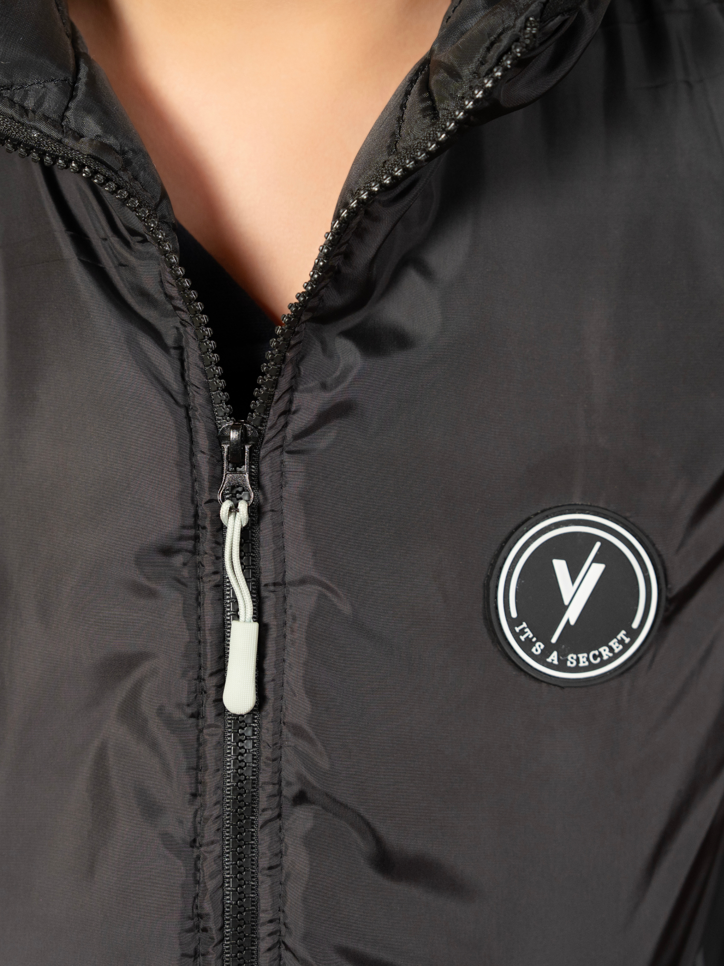 Sleeveless Hooded Puffer For Boys & Girls VJ77-C