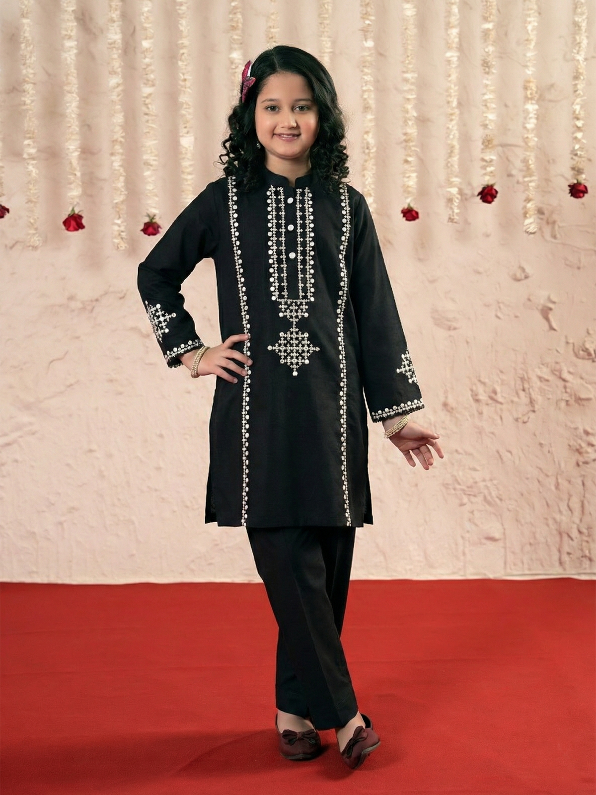 Girls Summer 2Pcs Embroidered Suit VG103-C
