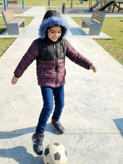 Full Sleeves Hooded Puffer Jacket For Girls VJ83-A