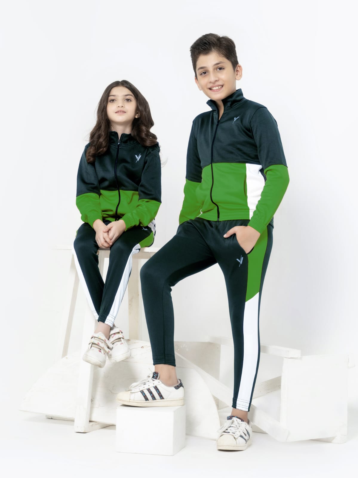 Mock Neck Tracksuit For Boys & Girls, Poly Athletic Fleece #VWT010-A