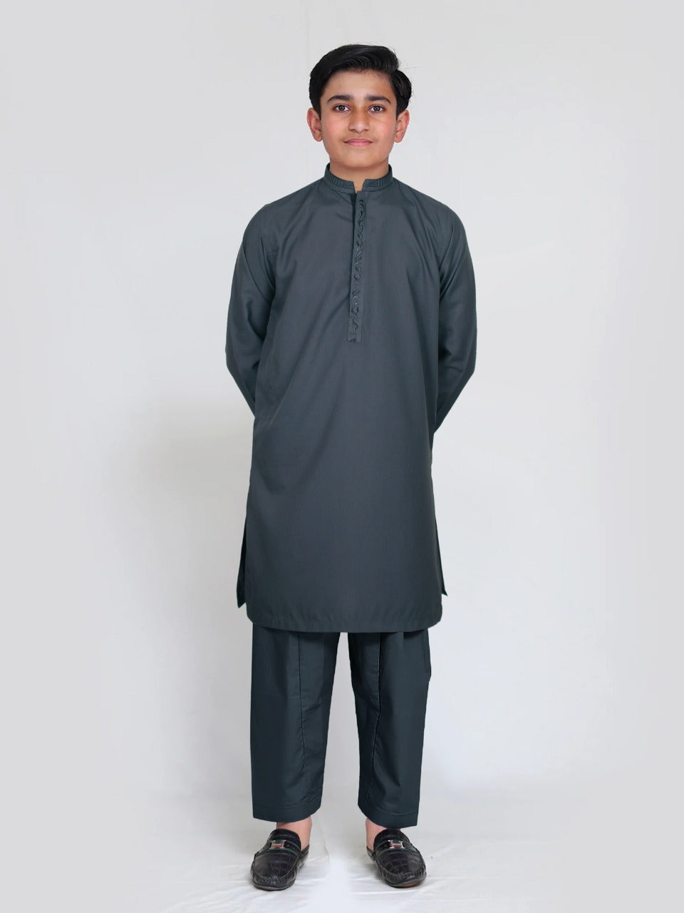 Boys Kurta Shalwar Suit Set ART #VB00118